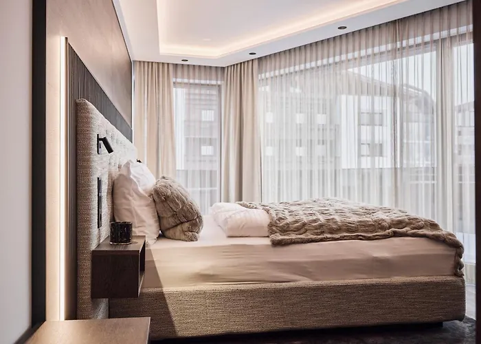 - Modern Luxury Residences *