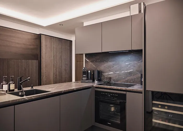 شقة - Modern Luxury Residences *