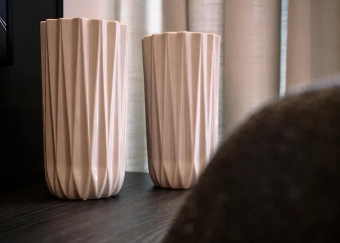 - Modern Luxury Residences 이스크글